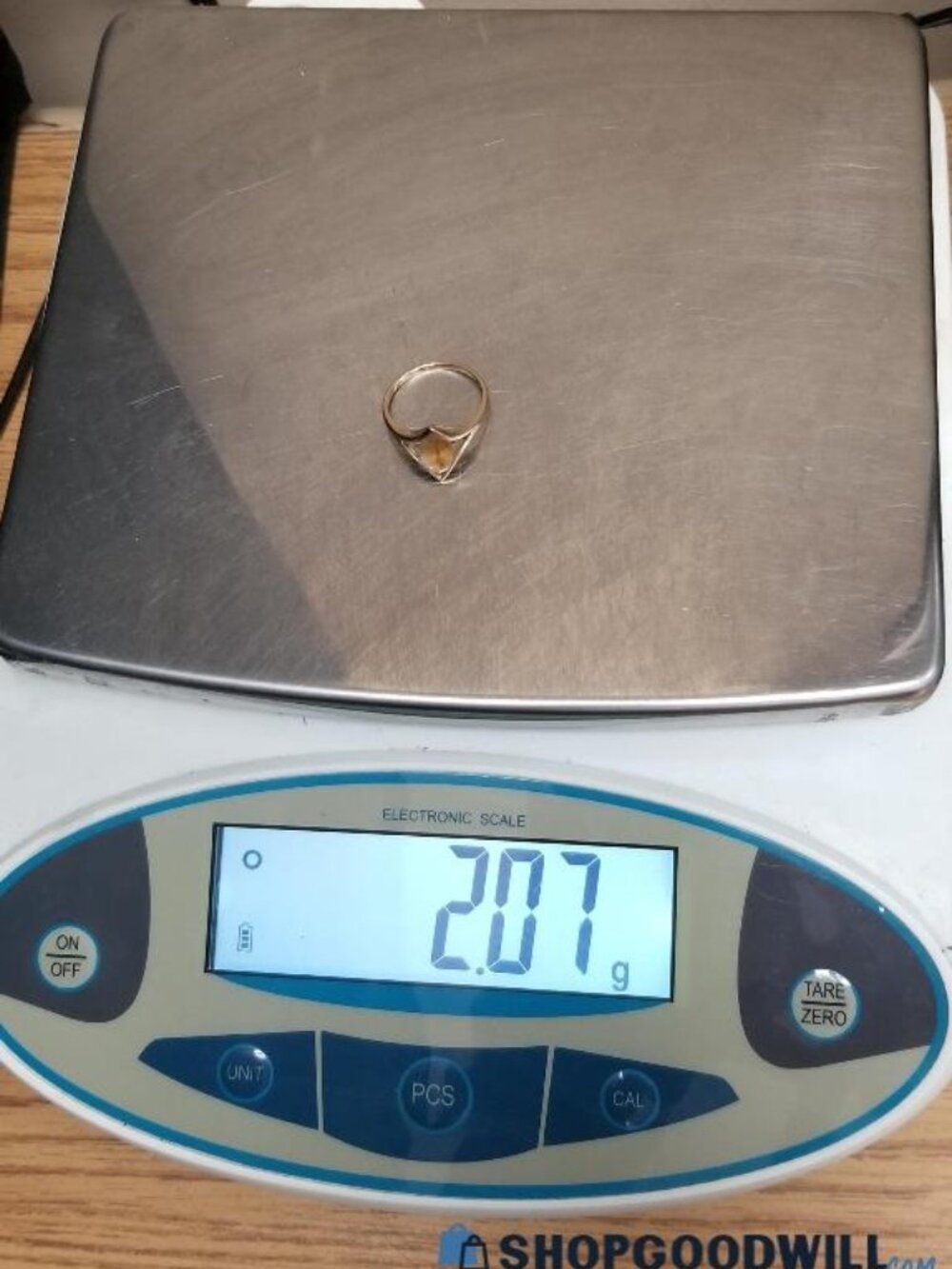 C&L 10k gold==Citrine gemstone ==8 1/2 sz==2.07 grams - Picture 12 of 12